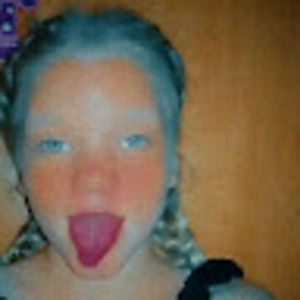 Meet your Posher, Amye